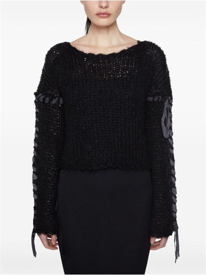 WOOL BLEND CREWNECK SWEATER