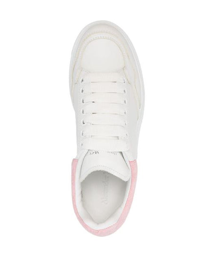 OVERSIZE SNEAKERS