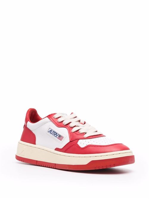 MEDALIST LOW LEATHER SNEAKERS