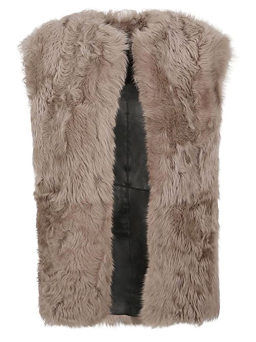 SLEEVELESS FUR COAT