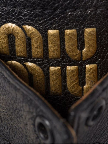 LEATHER BOOTS