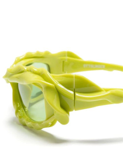 TWISTED SUNGLASSES
