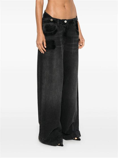WIDE-LEG DENIM JEANS