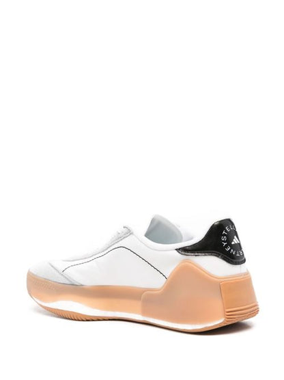 COURT BOOST SNEAKERS