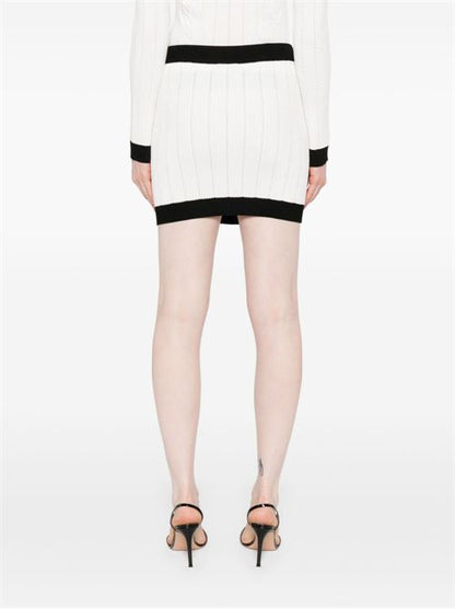 KNITTED BUTTONED MINI SKIRT