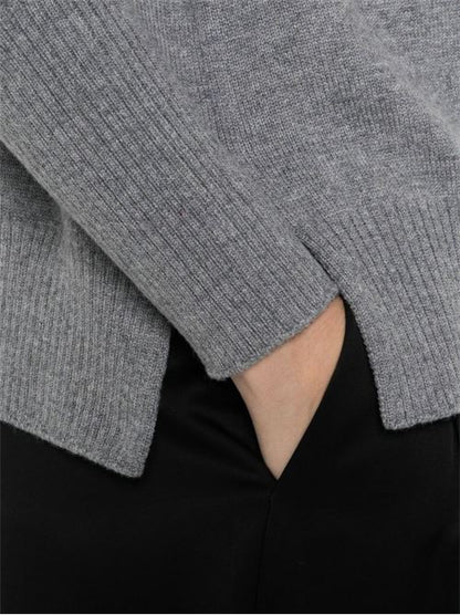 WOOL CREWNECK SWEATER