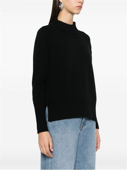 CASHMERE TURTLE-NECK SWEATER