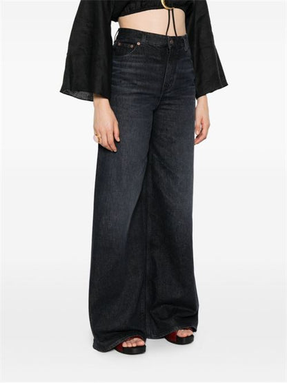 WIDE-LEG DENIM JEANS