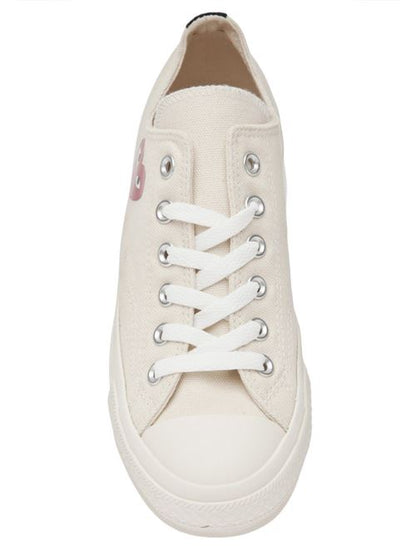 CHUCK TAYLOR SNEAKERS