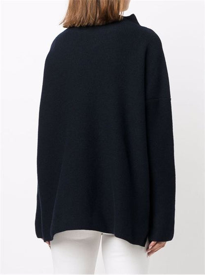 WOOL TURTLE-NECK SWEATER