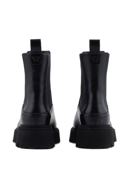 LEATHER CHELSEA BOOTS