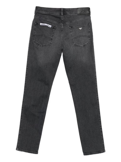 MEDIUM WAIST DENIM JEANS