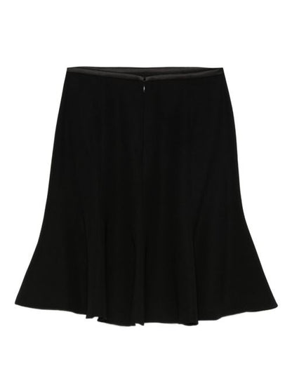 SHORT SKIRT