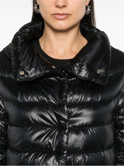 AMINTA NYLON CAPE