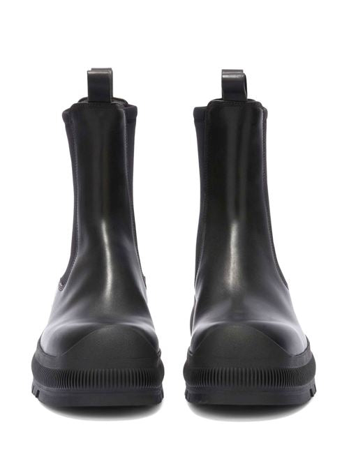 LEATHER CHELSEA BOOTS
