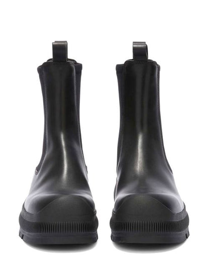 LEATHER CHELSEA BOOTS