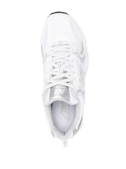 530 SNEAKERS