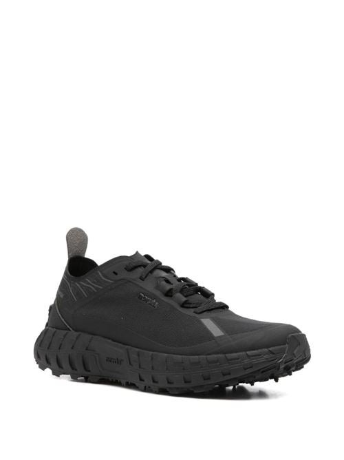 001 SNEAKERS