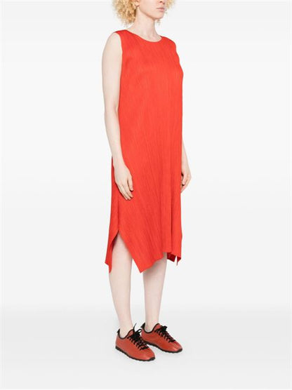 PLEATED MIDI DRESS