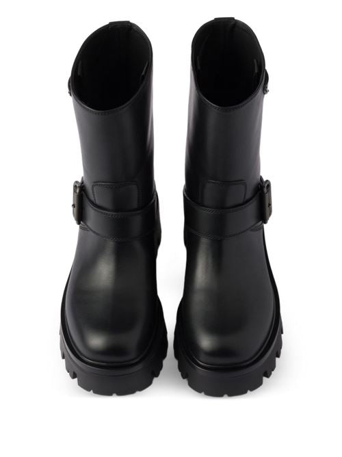 LEATHER BOOTS