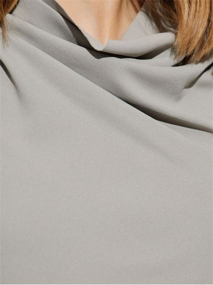 CYLINDER TURTLE-NECK SWEATER