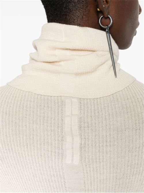 WOOL TURTLE-NECK SWEATER