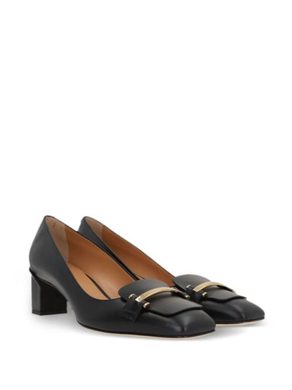 LEATHER PUMPS