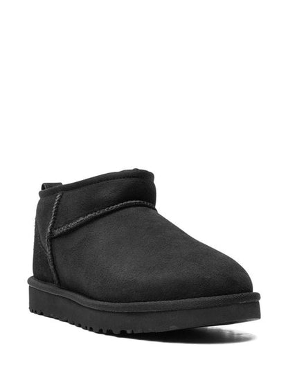 CLASSIC ULTRA MINI BOOTS