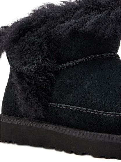 CLASSIC ULTRA MINI CHALET BOOTS