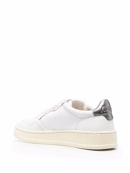 MEDIALIST LOW LEATHER SNEAKERS