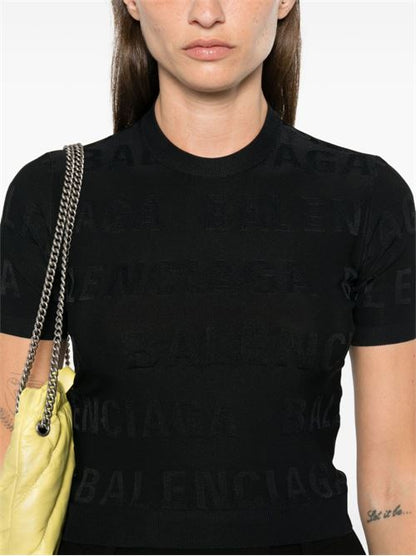 ALLOVER LOGO TOP