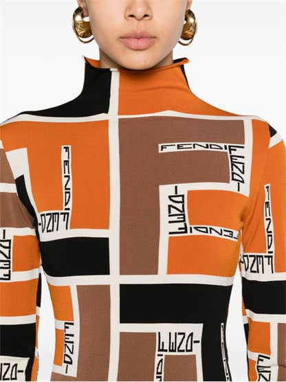 PRINTED HIGH-NECK TOP
