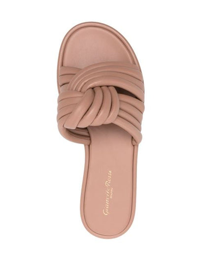 LEATHER FLAT SANDALS
