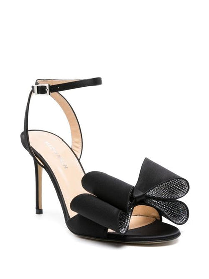 LE CADEAU SATIN PUMPS