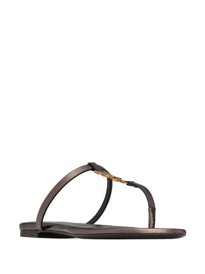 CASSANDRE LEATHER THONG SANDALS