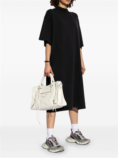 3XL SNEAKERS