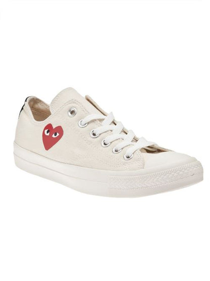 CHUCK TAYLOR RED HEART SNEAKERS