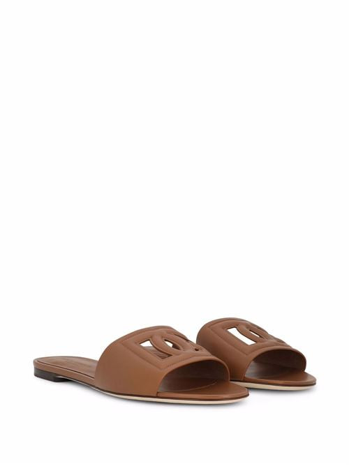 DG LOGO LEATHER FLAT SANDALS