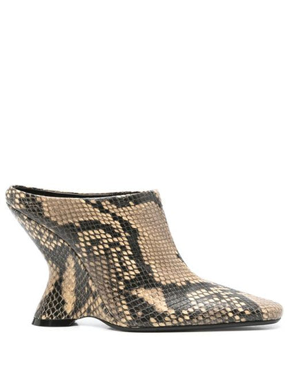 LEATHER ASYMMETRIC BOOTS