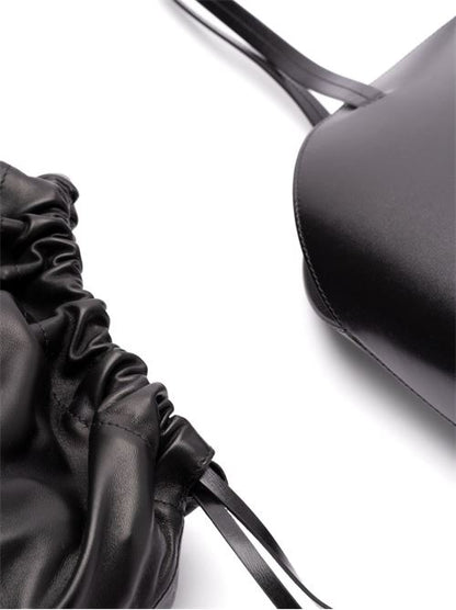 CURVE MEDIUM LEATHER SHOULDER BAG