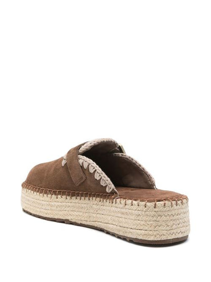 LEATHER SLIPPERS