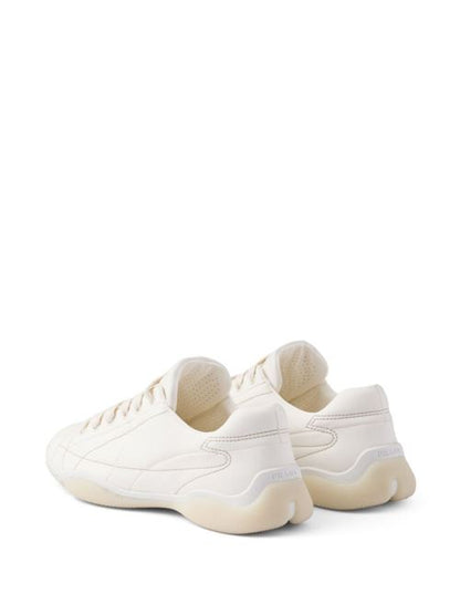 LEATHER SNEAKERS