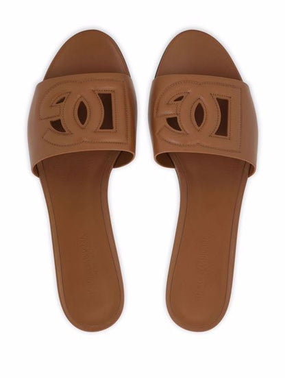 DG LOGO LEATHER FLAT SANDALS