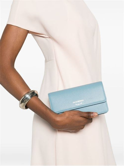 LEATHER WALLET ON CHAIN
