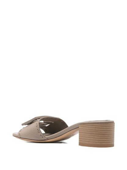 BAGUETTE LEATHER MULES