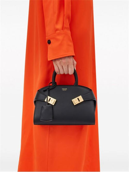 HUG MINI LEATHER HANDBAG