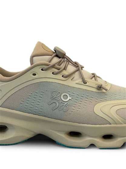 CLOUDSOLO SNEAKERS