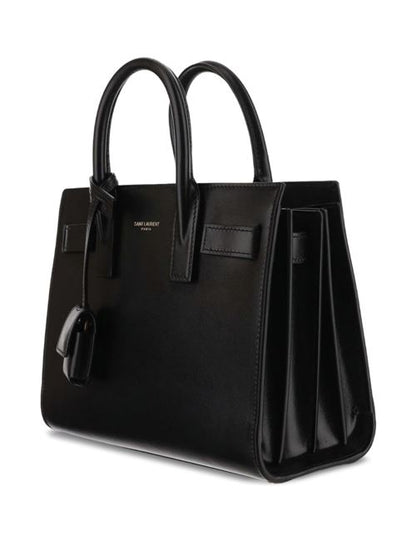 SAC DE JOUR NANO LEATHER HANDBAG