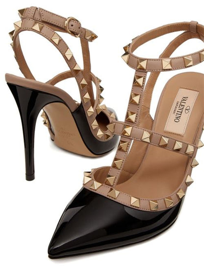 ROCKSTUD PATENT LEATHER PUMPS