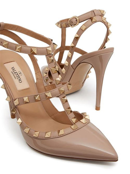 ROCKSTUD PATENT LEATHER PUMPS